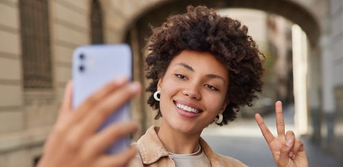 Les Stories Instagram : Pourquoi et comment les utiliser dans votre Stratégie Social Media ?